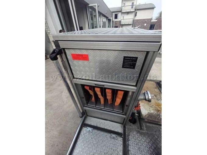 Staufach C-Schläuche