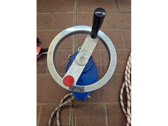 Abseilgerät Vorderseite