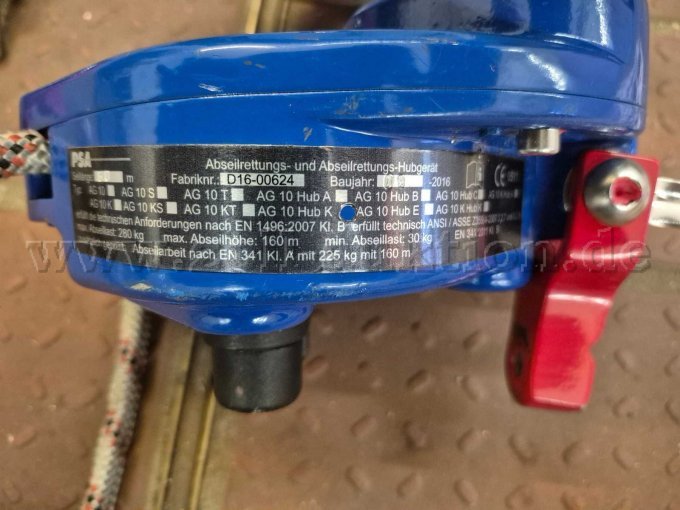 Abseilgerät Typenschild