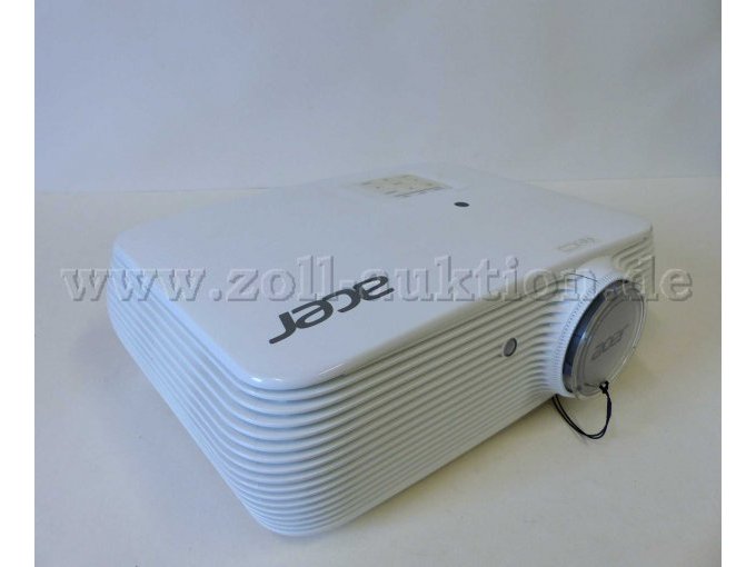 1 Acer P5530 DLP-Projektor, gebraucht 1 Acer P5530 DLP-Projektor, gebraucht