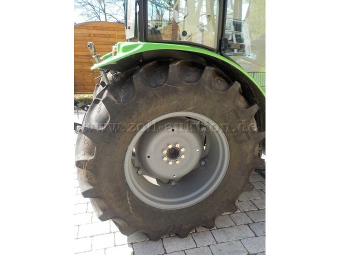 Detailbild Bereifung