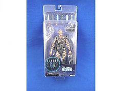 Actionfigur verpackt