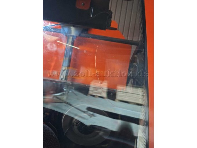 Riss 1 in Heckscheibe