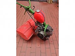 Maschine von rechts vorn
