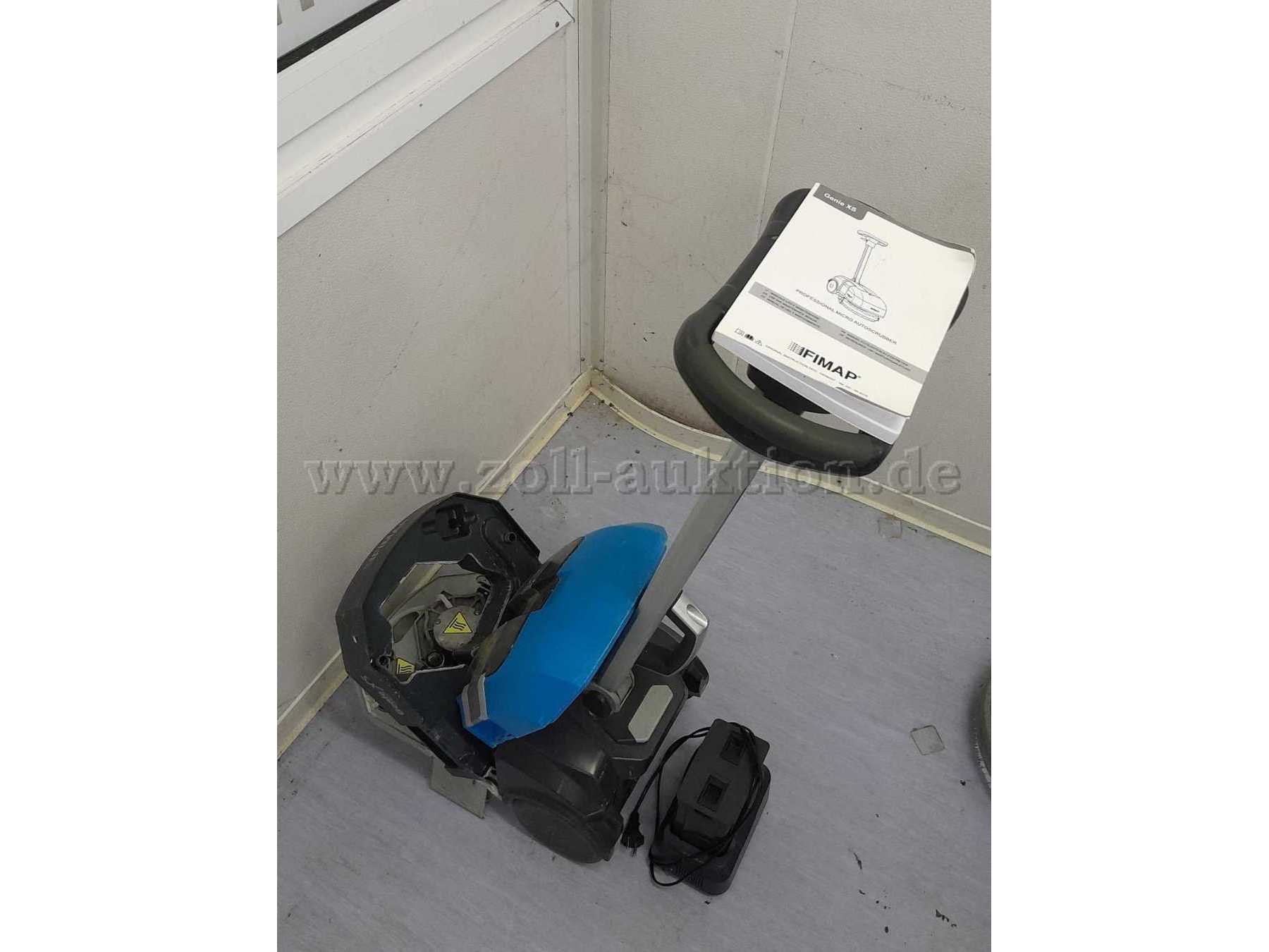 Akku Scheuersaugmaschine inkl. Akku + Handbuch (Ansicht oben)