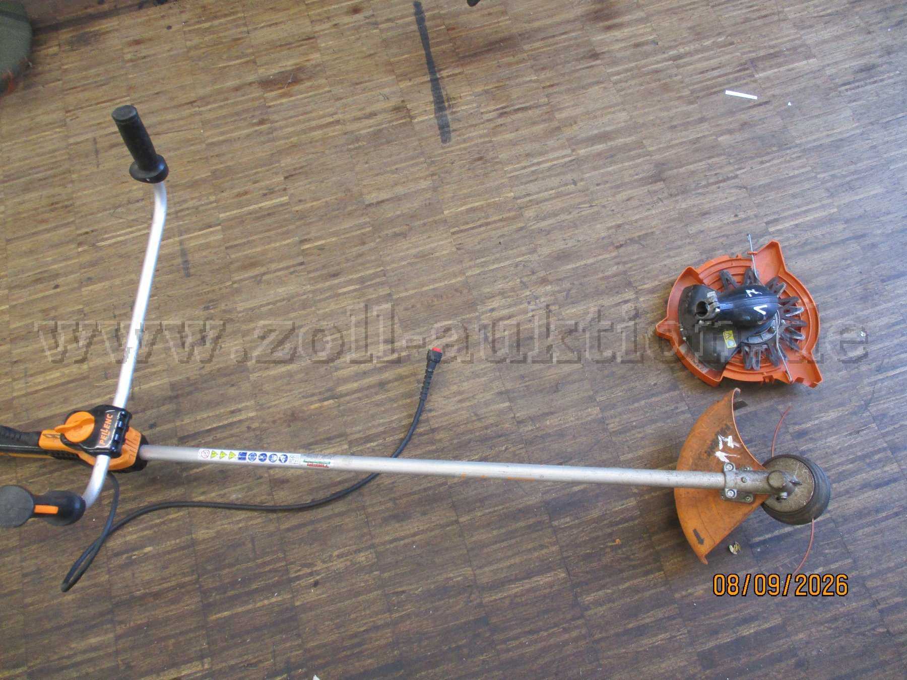 1 decespugliatore a batteria Pellenc Excelion 2000