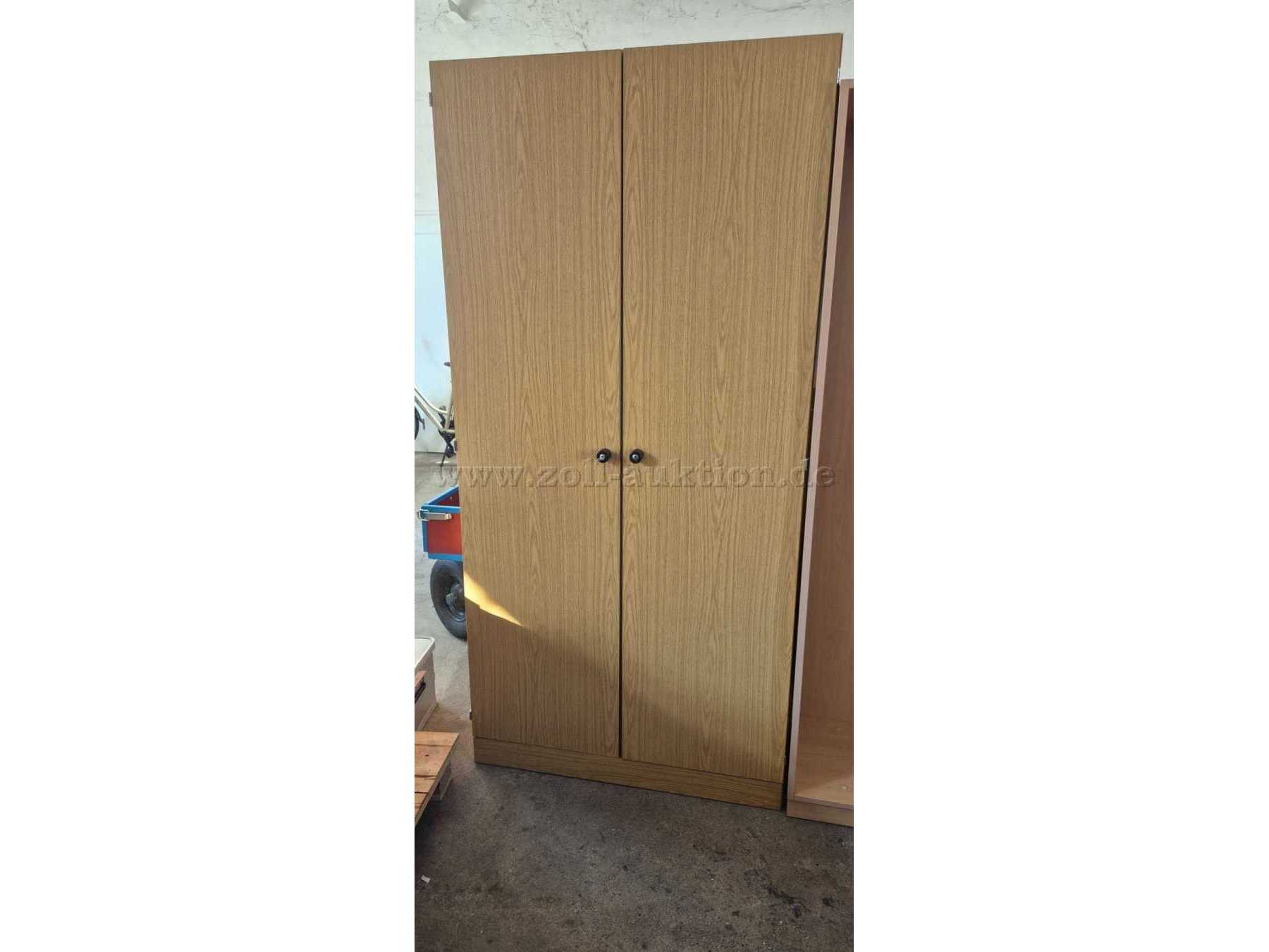 Frontansicht (geschlossen)