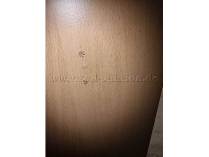 Schraublöcher Außen