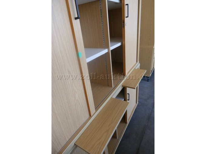 Schrank