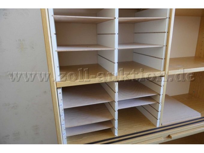 Schrank
