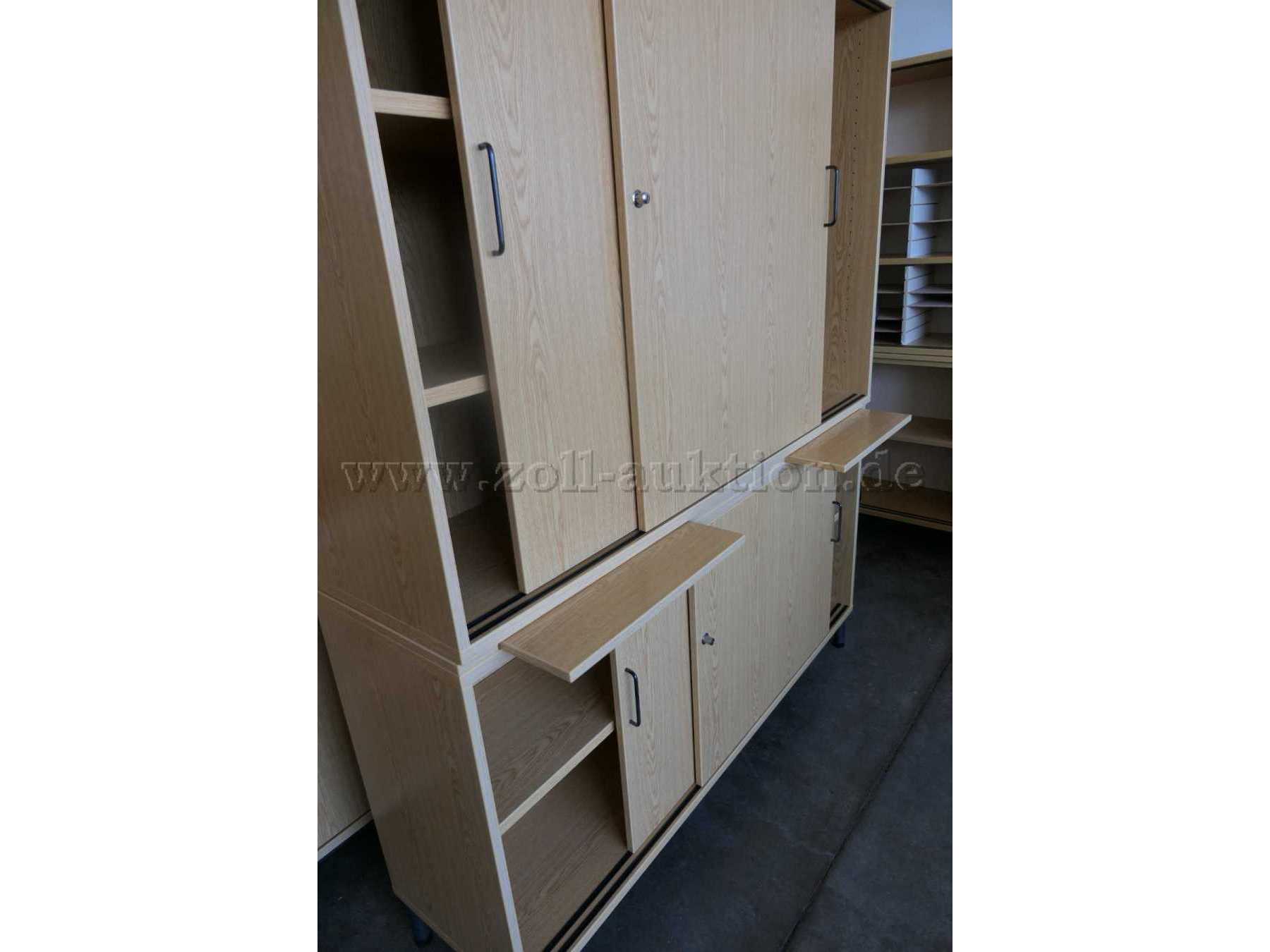 Schrank