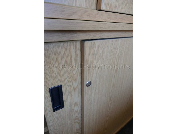 Schrank