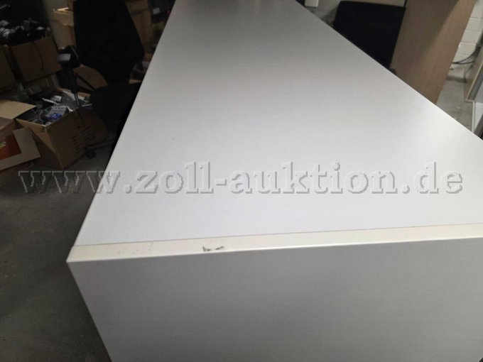 Oberseite mit Kratzer/Fleck