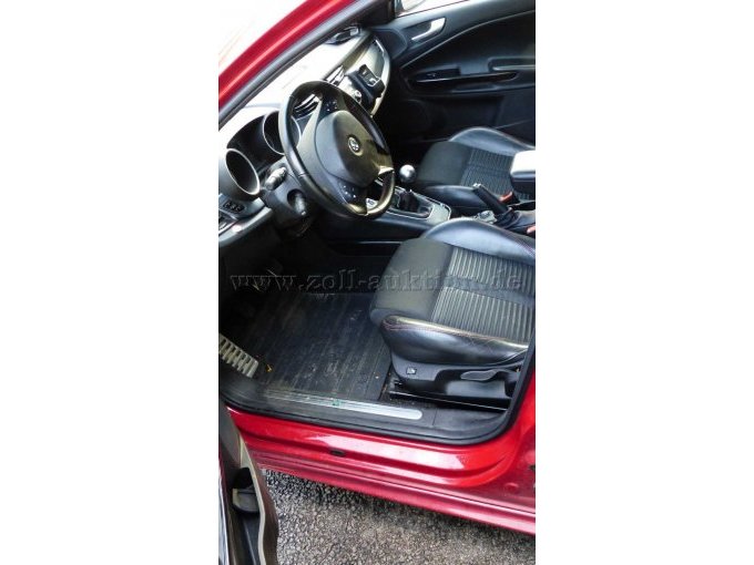 Einstieg Fahrerseite