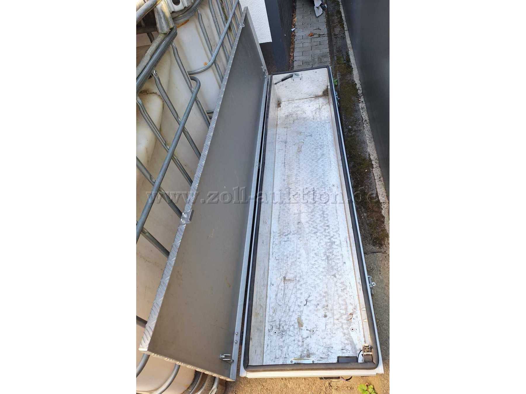 offene Dachbox