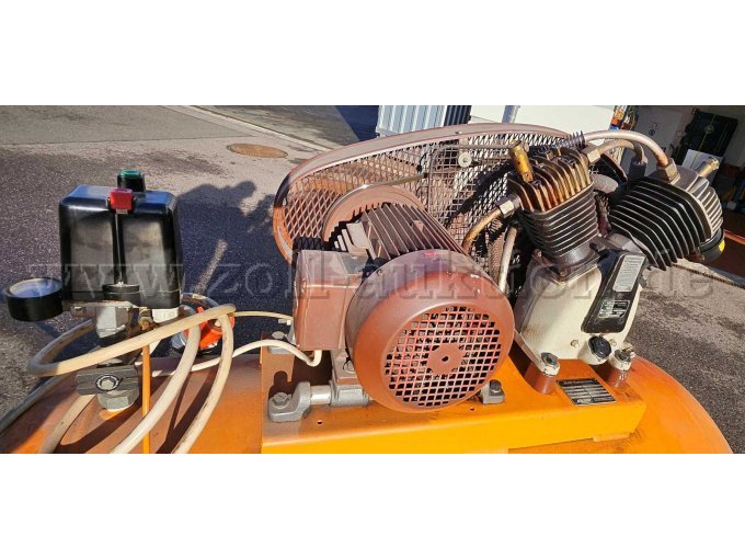 Frontansicht Motor