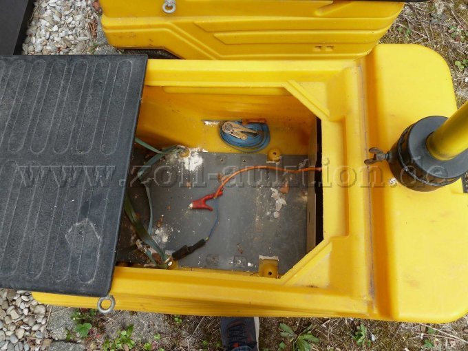 Batteriebehälter