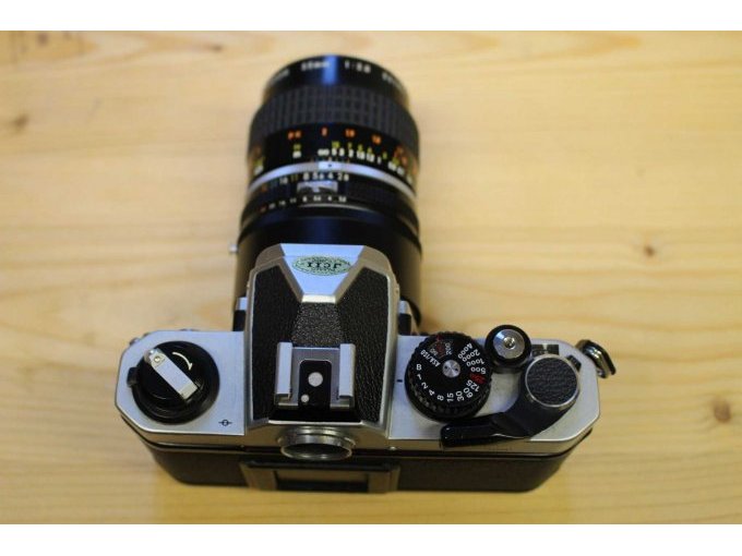 Ansicht Kamera mit Zubehör von oben