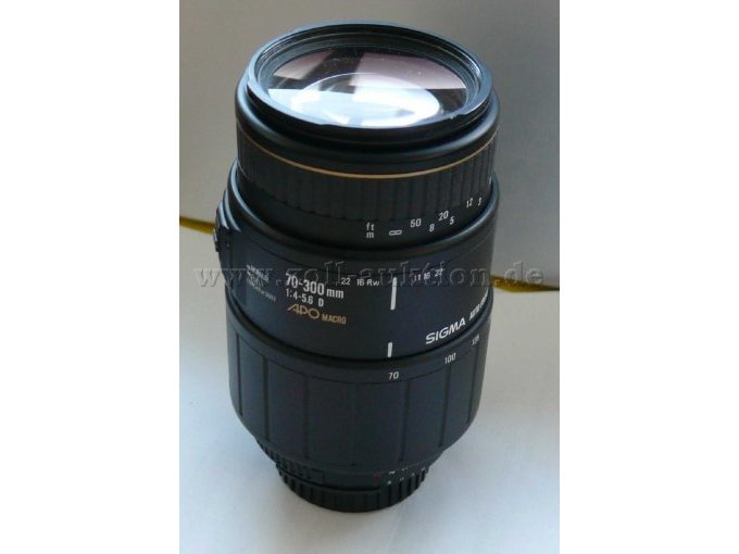 SIGMA Auto Focus 70-300mm 1:4-5.6 APO macro
