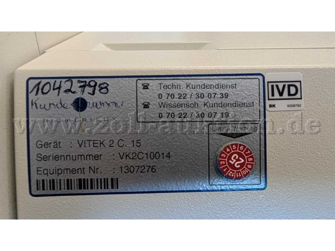Analysengerät VITEK 2 C.15 Compact, Typenschild 1