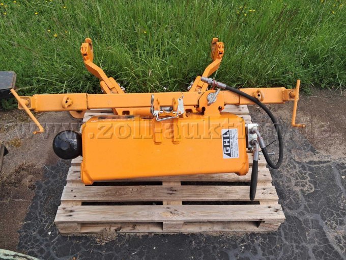 Anbaubock vordere Seite