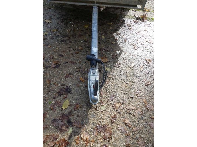 Beschädigung Zugeinrichtung