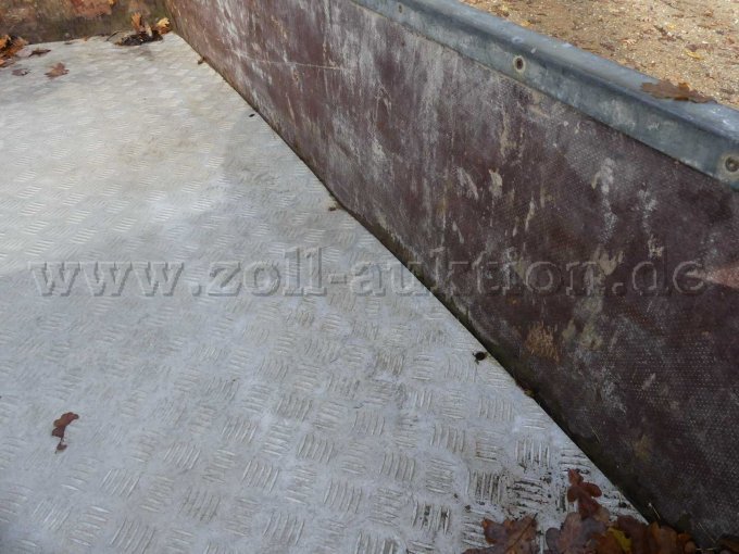 Beschädigung Ladeboden