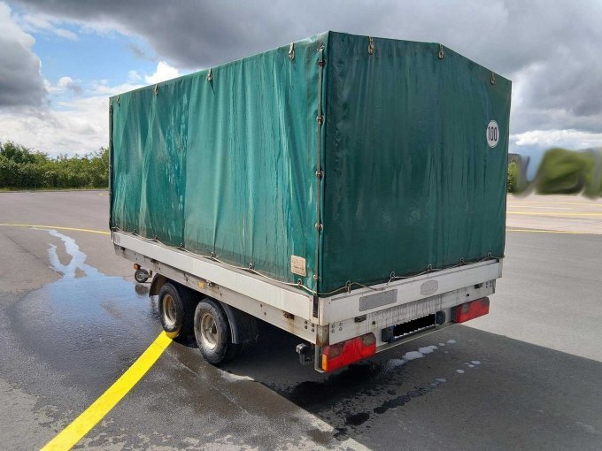Ansicht von schräg hinten