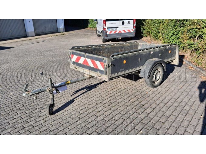 Ansicht vorne links Ansicht vorne links