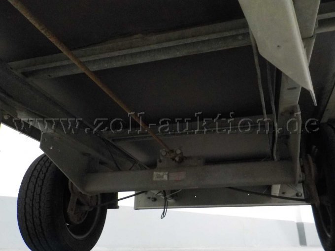 Unteransicht Anhänger