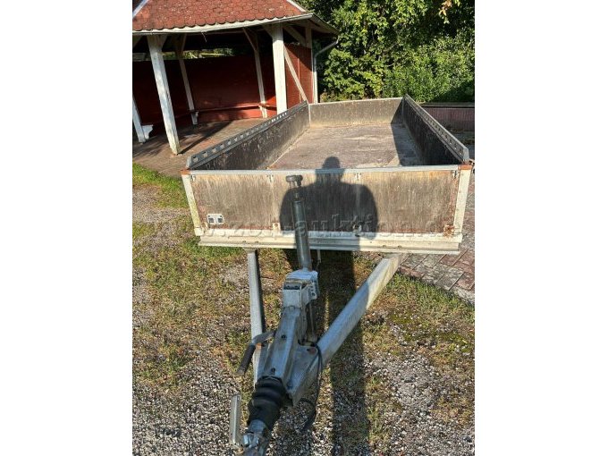 Deichsel Kugelkopf, Anhänger vorne