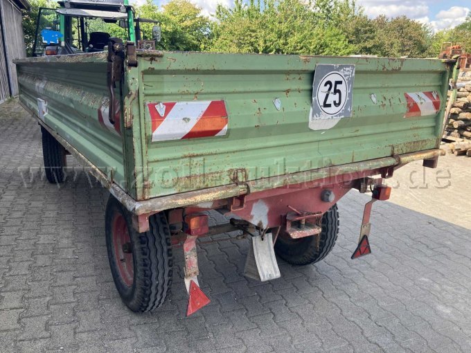 (Traktor-)Anhänger