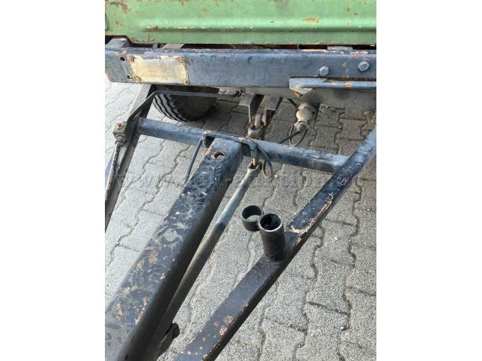 (Traktor-)Anhänger