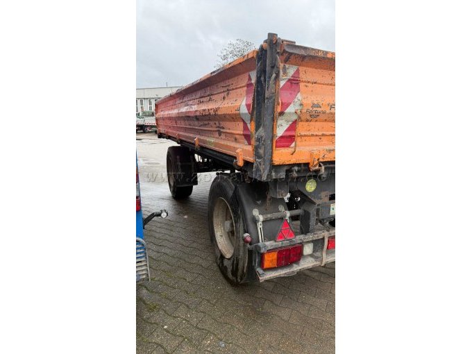 Ansicht seitlich links