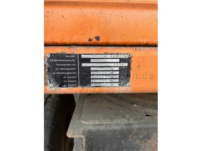 Ansicht Fabrikatsschild