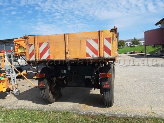 Anhänger Rückseite