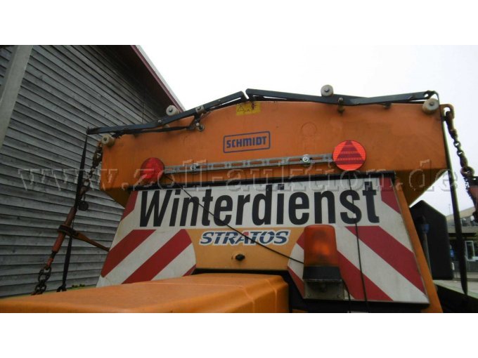 Heckansicht Aufbaustreuer