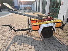 Schaum-Wasser-Werfer rechts