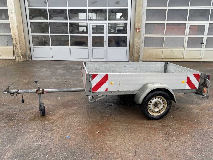 Anhänger Seitenansicht