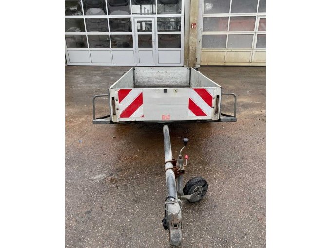 Anhänger Vorderansicht