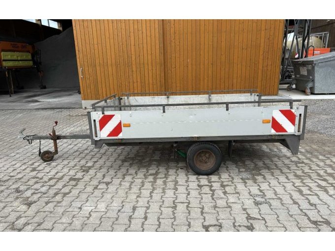 Anhänger Seitenansicht