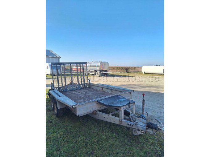 vorne rechts vorne rechts