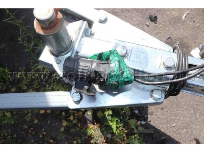 Beschädigung Anschlußstecker