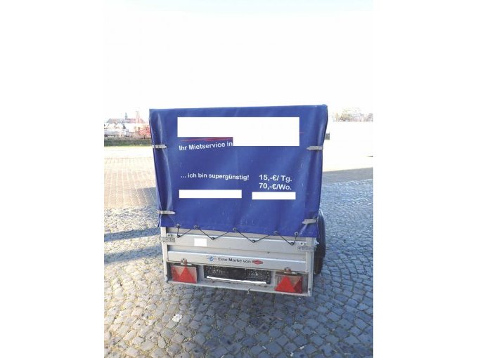 Blick von hinten auf den Anhänger