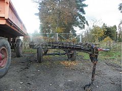 Frontansicht Anhänger (Zugmaul)