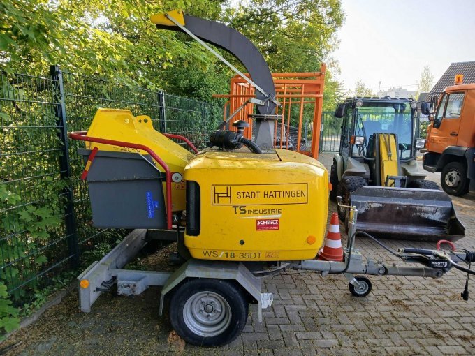 Häcksler rechte Seite