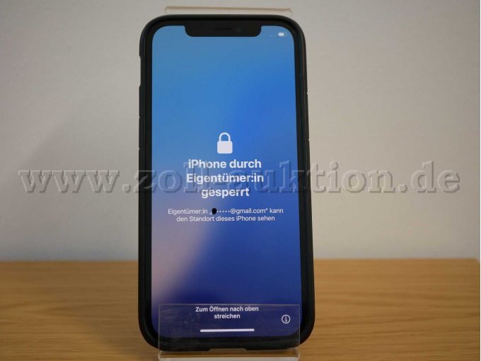 Vorderseite mit Hinweis zur iCloud-Sperre