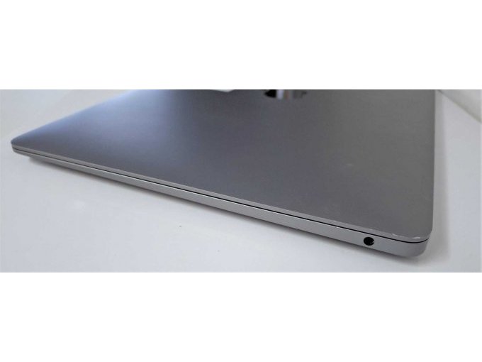 1 Apple, MacBook Air, A2337, M1, 13,3" (ca. 33,74cm), Originalware – foto 8 – kavel bij Zoll-Auktion, Frankfurt am Main