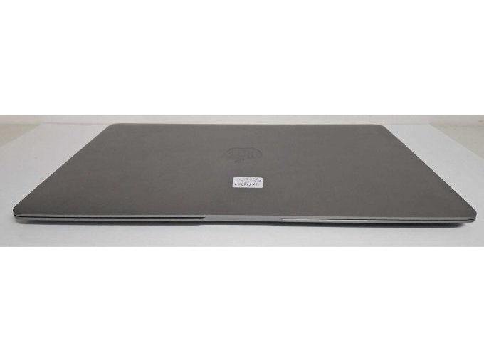 1 Apple, MacBook Air, A2337, M1, 13,3" (ca. 33,74cm), Originalware – foto 6 – kavel bij Zoll-Auktion, Frankfurt am Main