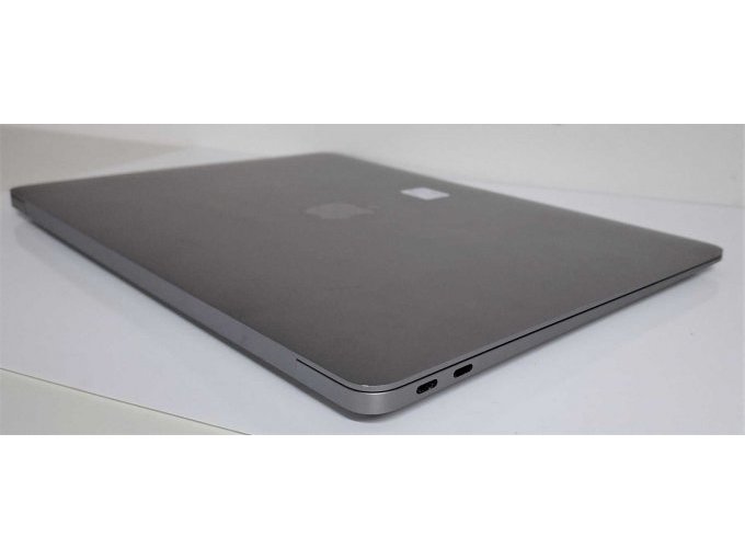 1 Apple, MacBook Air, A2337, M1, 13,3" (ca. 33,74cm), Originalware – foto 9 – kavel bij Zoll-Auktion, Frankfurt am Main